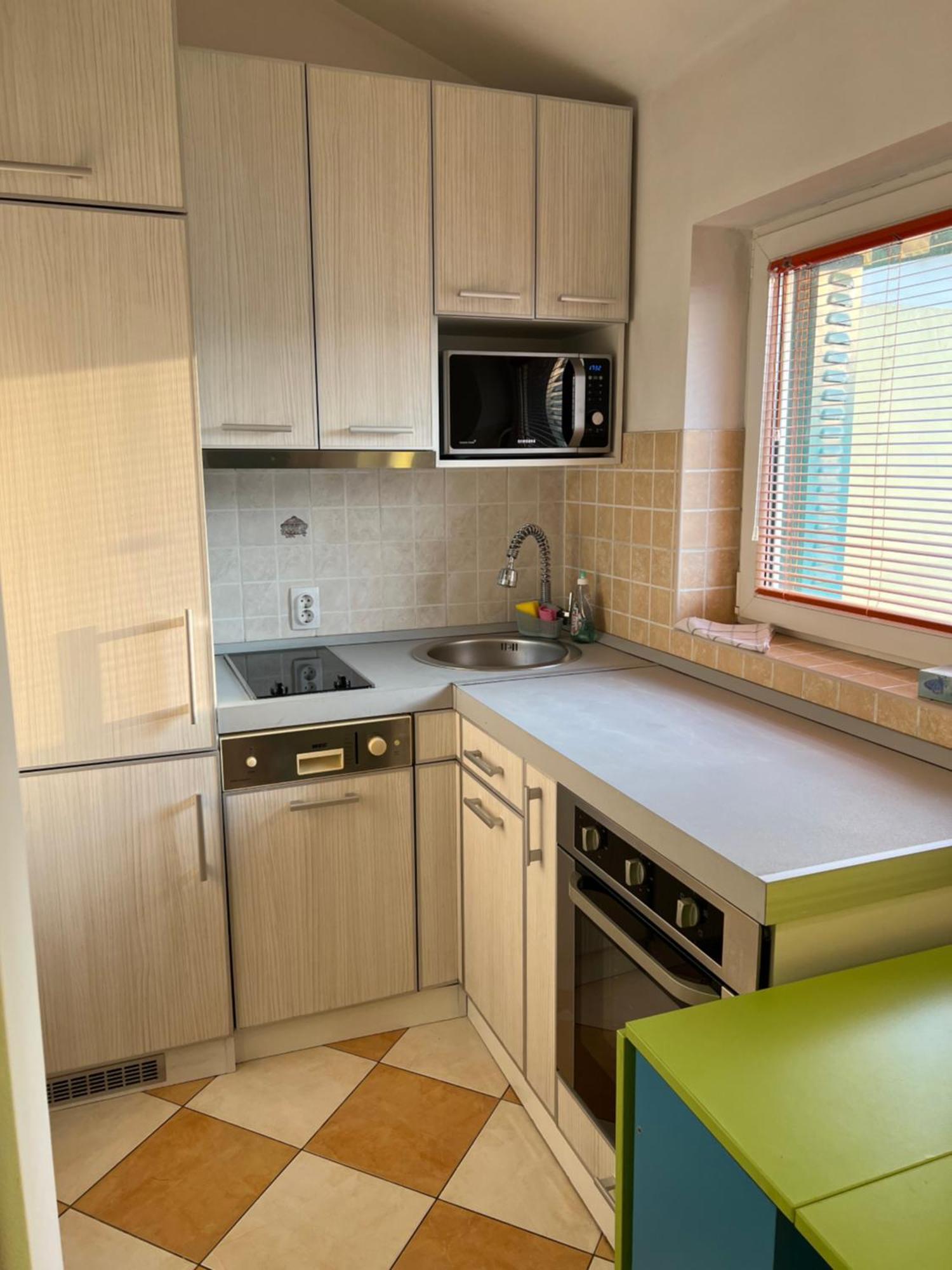 Silicon Valley Apartment